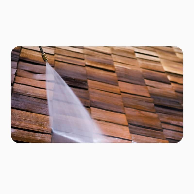 Image presents Roof Pressure Cleaning
